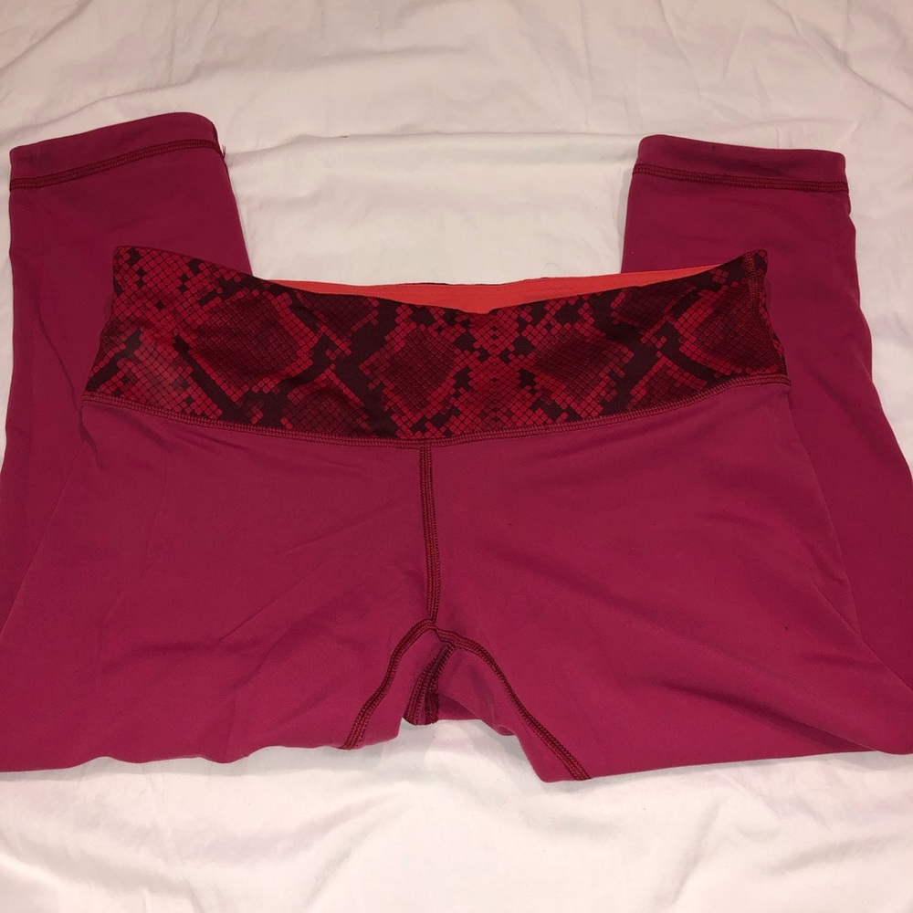 Lululemon wunder under size 10 reversible